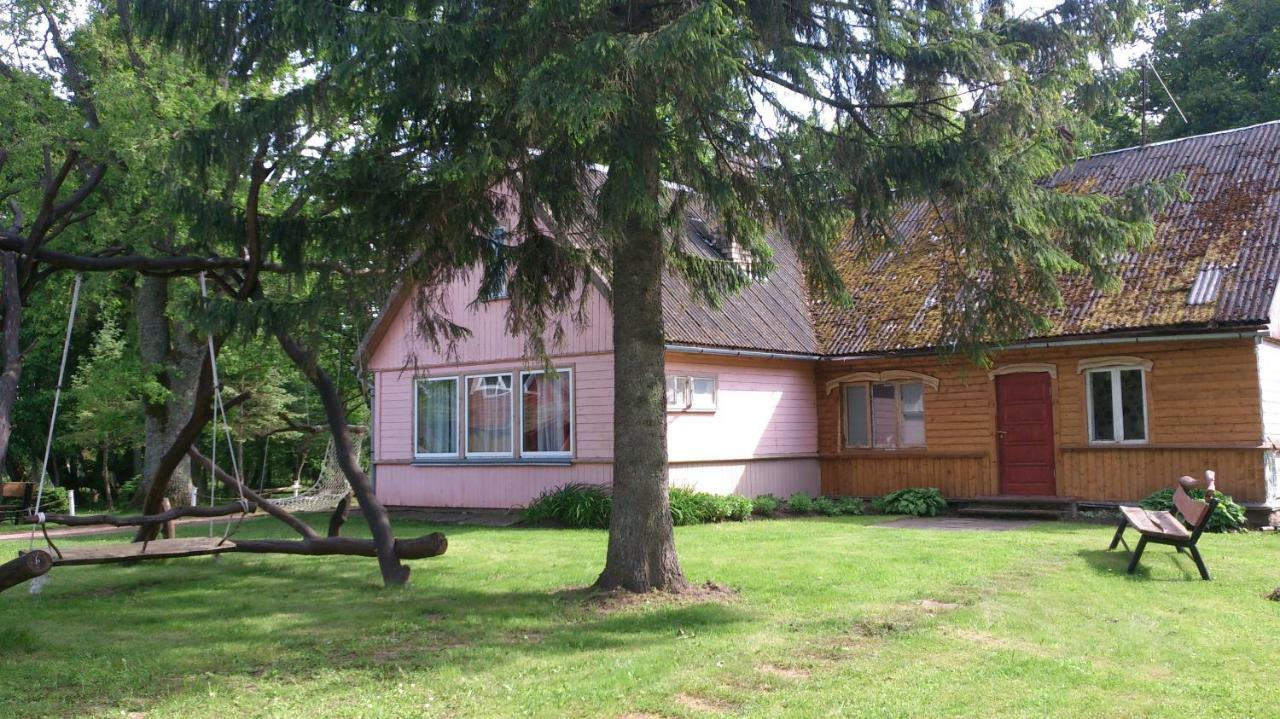 Lauku Viesu Maja Bajari Guest House Rucava Exterior foto